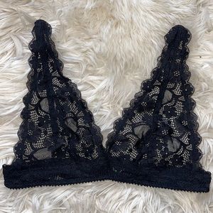 HONEYDEW TRIANGLE LACE BRA
